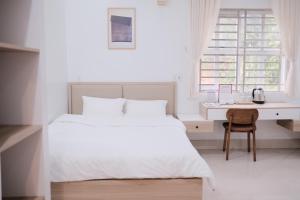 RAW Hostel - Ha Giang Loop Tour & Motorbikes Rental