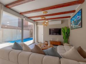 Elegant 2BR Apartment Heated Pool El Gouna