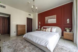 Burj Khalifa 2 BR apartment in the down town