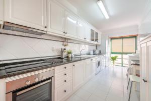 Maçãs beach sea view