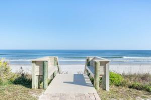 Sand Dollar I Beach front
