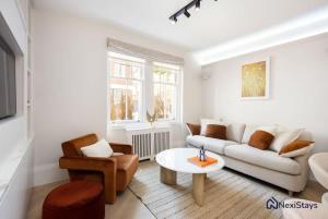 5 Mins Walk to Selfridges, Mayfair Retreat