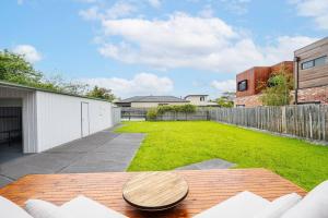Dromana House 300m to Beach with Big Backyard