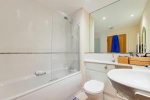 Apartment near Canary Wharf, Quiet Docklands