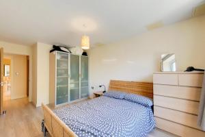 Apartment near Canary Wharf, Quiet Docklands