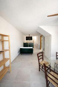 Home Stay Apartment img3