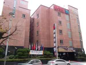 Incheon Airport Hotel June