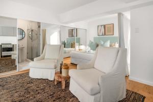 Sunny Studio in Green Point with Private Patio