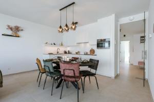 BEL AIR HOLIDAY - Luxury new-build apartment with spacious terrace T14