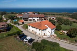 Apartmento Rural Sanvi B - Terrace and Views of the Picos de Europa