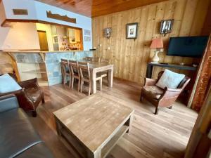 2 pièces de luxe, ski aux pieds, balcon sudouest, Wifi gratuit - FR-1-449-71