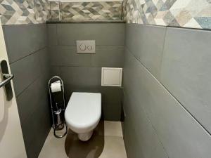 2 pièces de luxe, ski aux pieds, balcon sudouest, Wifi gratuit - FR-1-449-71
