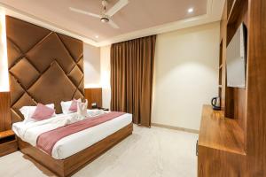 Hotel Taj Pearl Suites Near Taj Mahal
