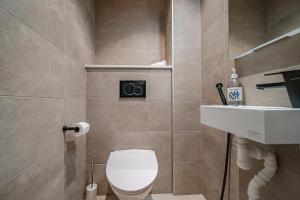 Ski Chalet C23 Ski-in Ski-out by Aavalevi