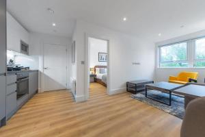 Bright & Spacious 1 Bed Flat in East Grinstead