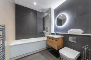 Bright & Spacious 1 Bed Flat in East Grinstead