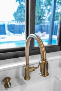 Hollywood 4BR Home with Private Heated Pool