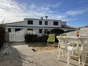 SG150-021 Mais 3 pièces 6 couchages SAINT GILLES CROIX DE VIE