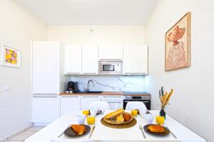 JARDIN DES MUSES III - 2 PIECES - Carré dor Menton