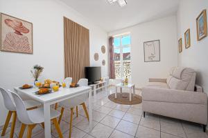 JARDIN DES MUSES III - 2 PIECES - Carré dor Menton