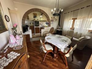 Spectacular view overlooking the famous Boracay white beach !!