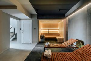 Crystal Pine Luxury Villas with Jacuzzi, Sauna & SPA by BQQK