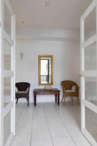 Villa Kanerva, Grand Design -style bright house by the sea!