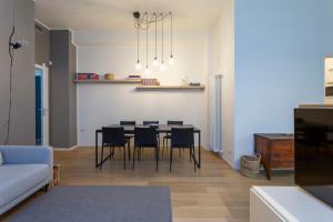 HomeLovers Two Rooms Close to City Life MM1 Metro