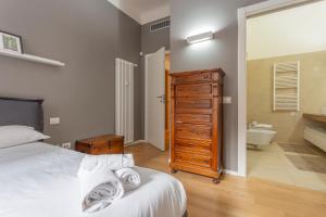 HomeLovers Two Rooms Close to City Life MM1 Metro