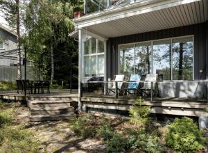 Villa Kanerva, Grand Design -style bright house by the sea!