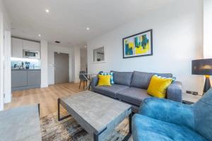 Stylish & Bright 1 Bed Apartment in East Grinstead
