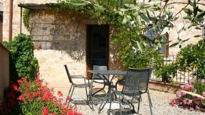 Casacorvo Minore at Borgo Gaiole