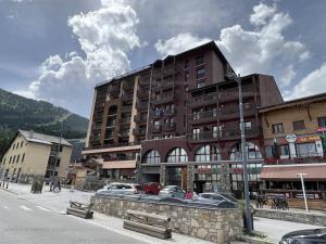 Confortable F3 au pied des pistes - FR-1-295-209