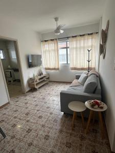 Refugio 304 - Canto do Forte 150m da praia - Wi Fi - Cozinha completa - Roupa de cama e banho - Localização Excepcional - Até 4 pessoas