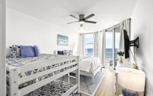 10th Fl Stunning Views of Gulf & Sound, Sleeps 10
