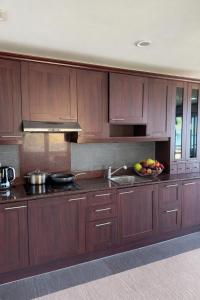 Rosdao Beachfront Villa