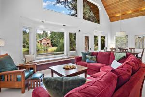 Serene Retreat in Cle Elum | Cozy & Peaceful Stay
