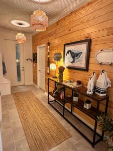 Harbor Island Beach Club