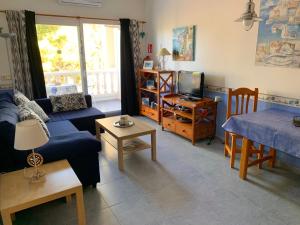 Apartamentos Cristina-Edificio Pujolets