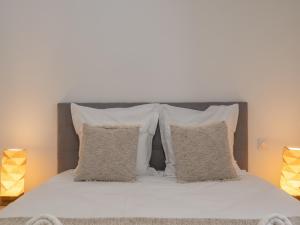 Alpe dHuez : Résidence neuve aux pieds des pistes avec parking - FR-1-645-98