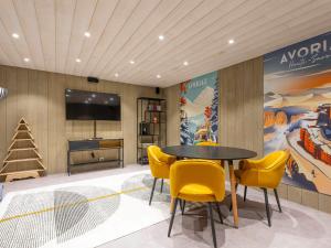 Chalet spacieux à Avoriaz, sur les pistes, pour 14 pers. avec sauna, home cinema et service premium - FR-1-314-101