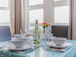 2 Bed in Appledore 3GABL