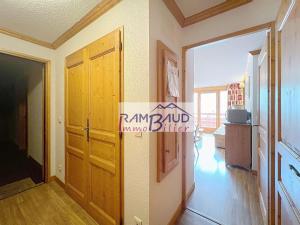 Confortable 3 pièces - 6 couchages - Accès pistes, Wifi - FR-1-854-16