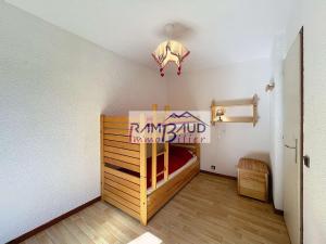 Appartement 2 Pièces pour 5 Personnes au Centre de Valloire - FR-1-854-57