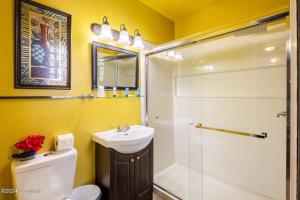 Arrowhead Motel Double Room at Sundance