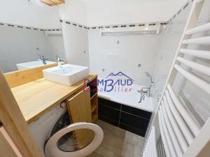 Duplex 3 pièces - 6 pers - Pied de piste - Parking couvert - WiFi - FR-1-854-49