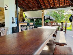 Casa Ampla com 6 Suítes