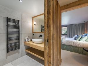 Chalet rénové avec piscine, sauna et hammam pour 14 personnes à Saint-Martin-de-Belleville - FR-1-570-54