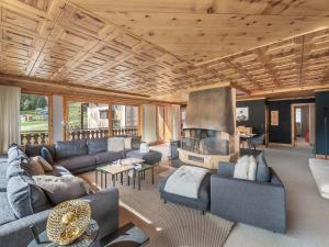Appartement de luxe à Courchevel 1850, 3 suites, 7 pers, 180 m², au centre - FR-1-564-112