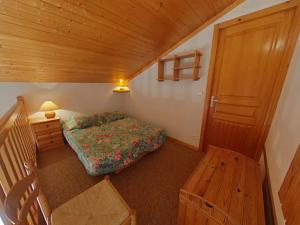 Appt 2P + mezzanine pour 6 - skis aux pieds - garage - WIFI - FR-1-241-21